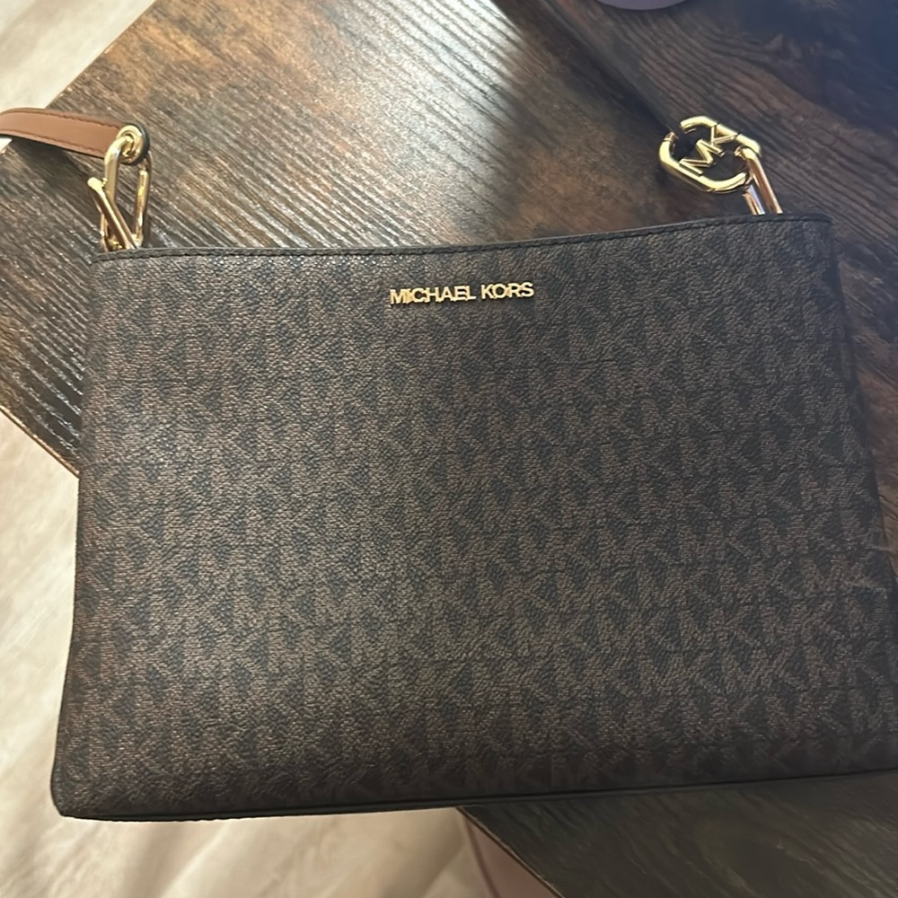 Mk logo bag